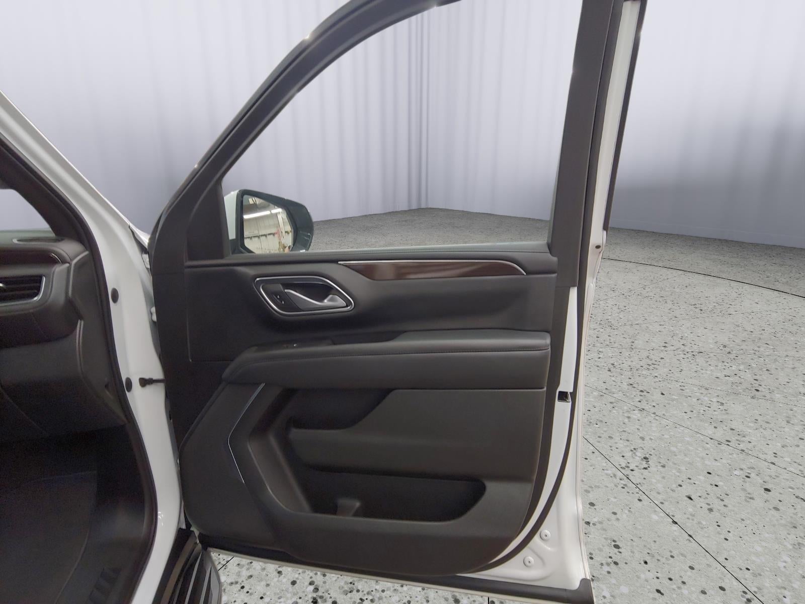 2022 GMC Yukon XL SLE