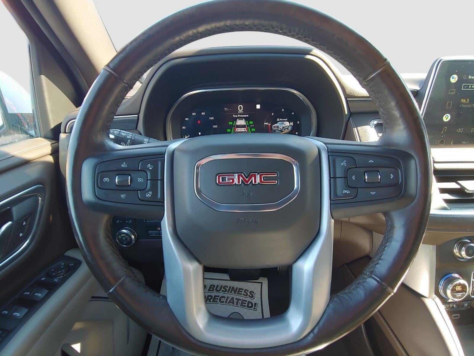 2022 GMC Yukon XL SLT