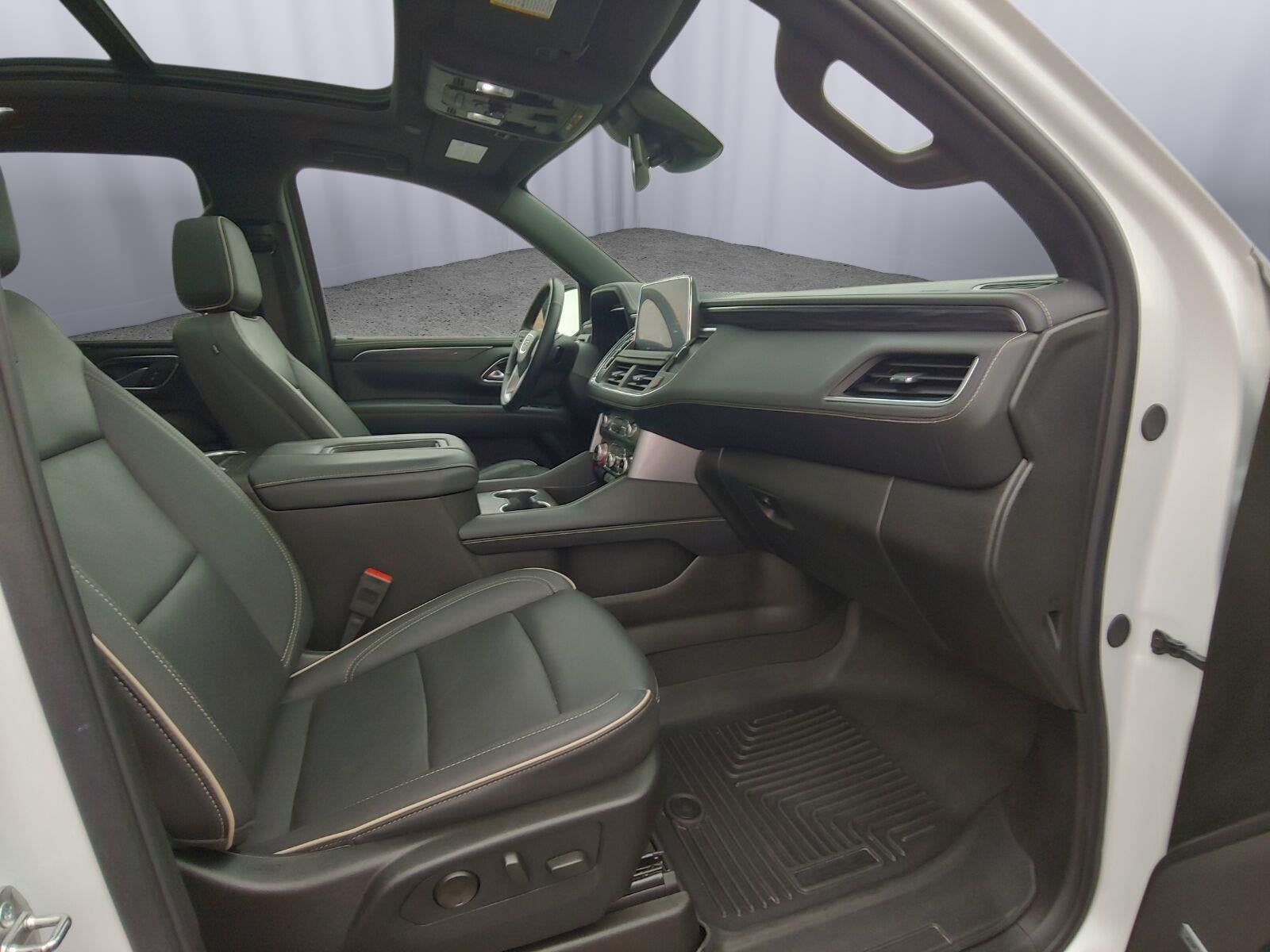 2024 GMC Yukon XL SLT