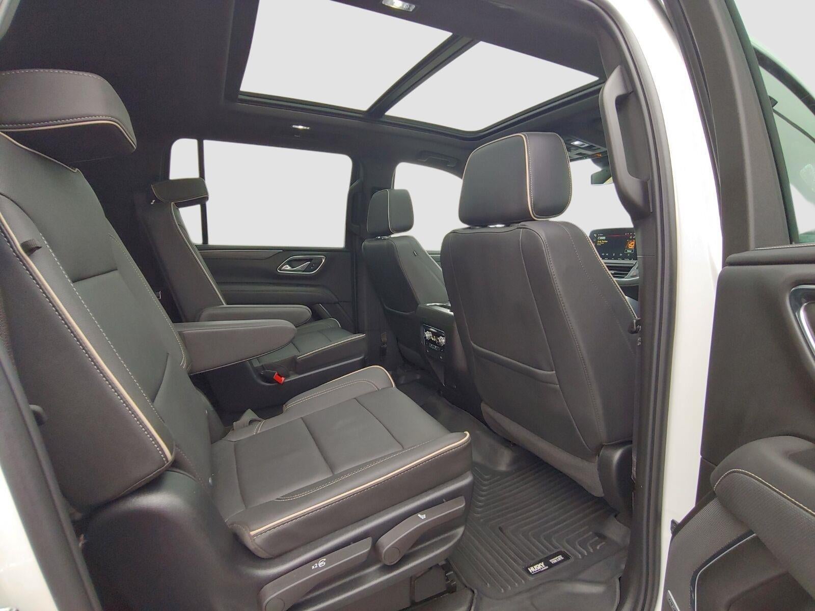 2024 GMC Yukon XL SLT