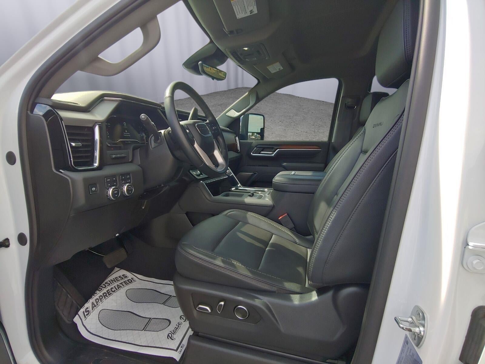 2025 GMC Sierra 3500 HD Denali