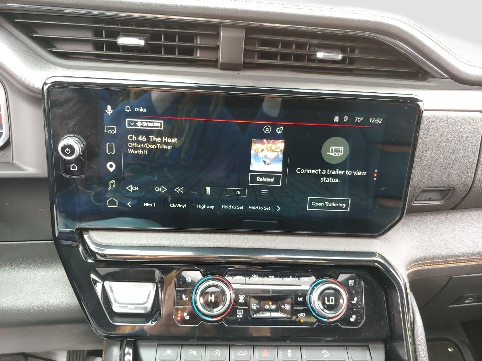 2023 GMC Sierra 1500 AT4