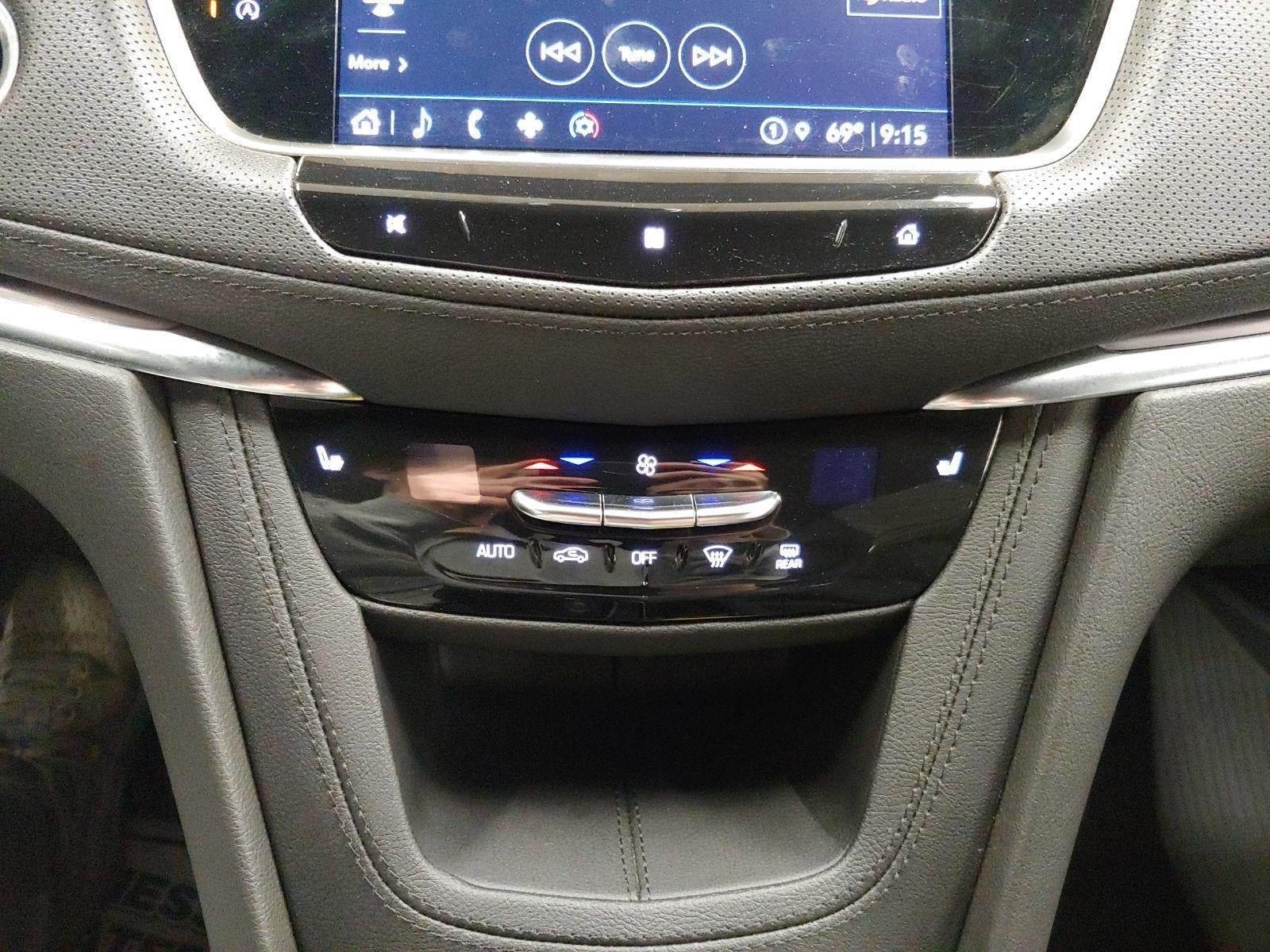 2021 Cadillac XT5 AWD Luxury