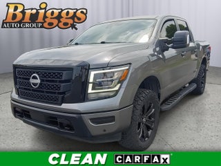 2023 Nissan Titan SV
