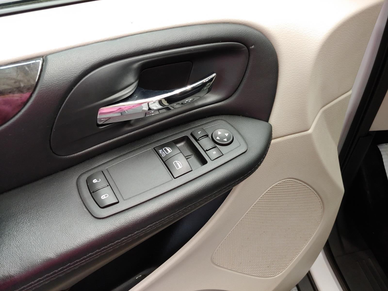 2016 Dodge Grand Caravan American Value Pkg