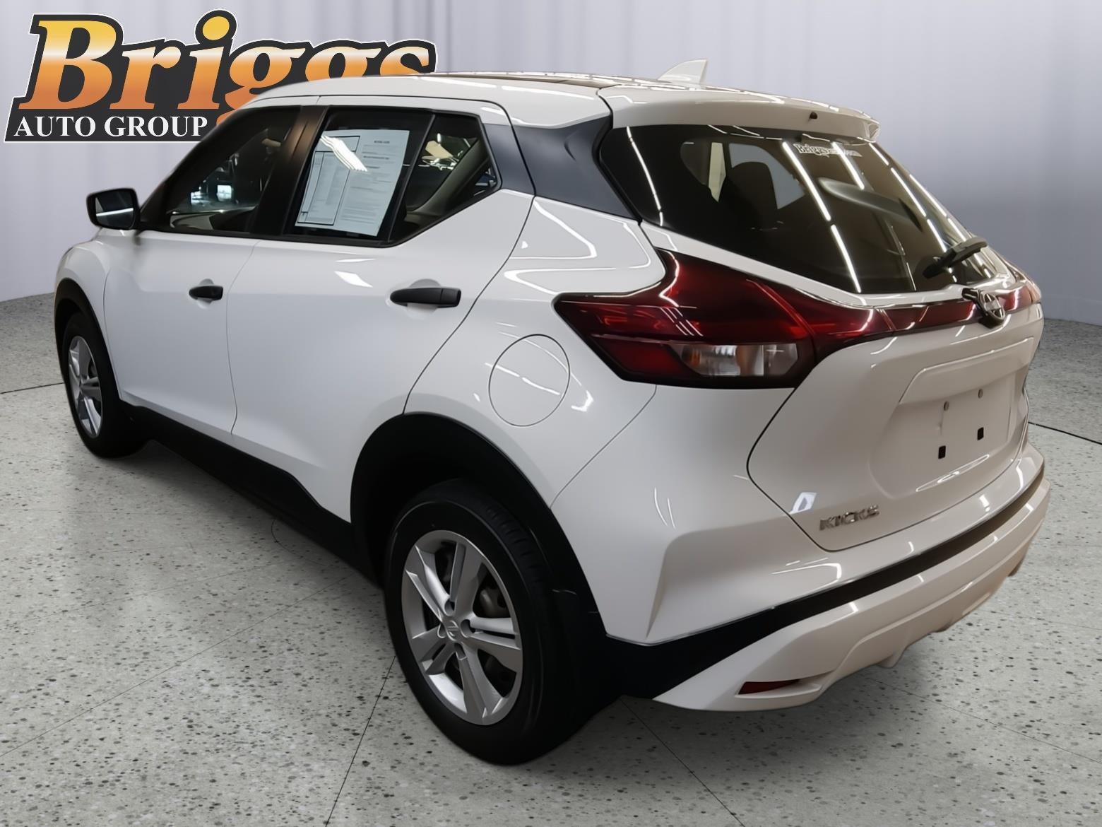 2023 Nissan Kicks S