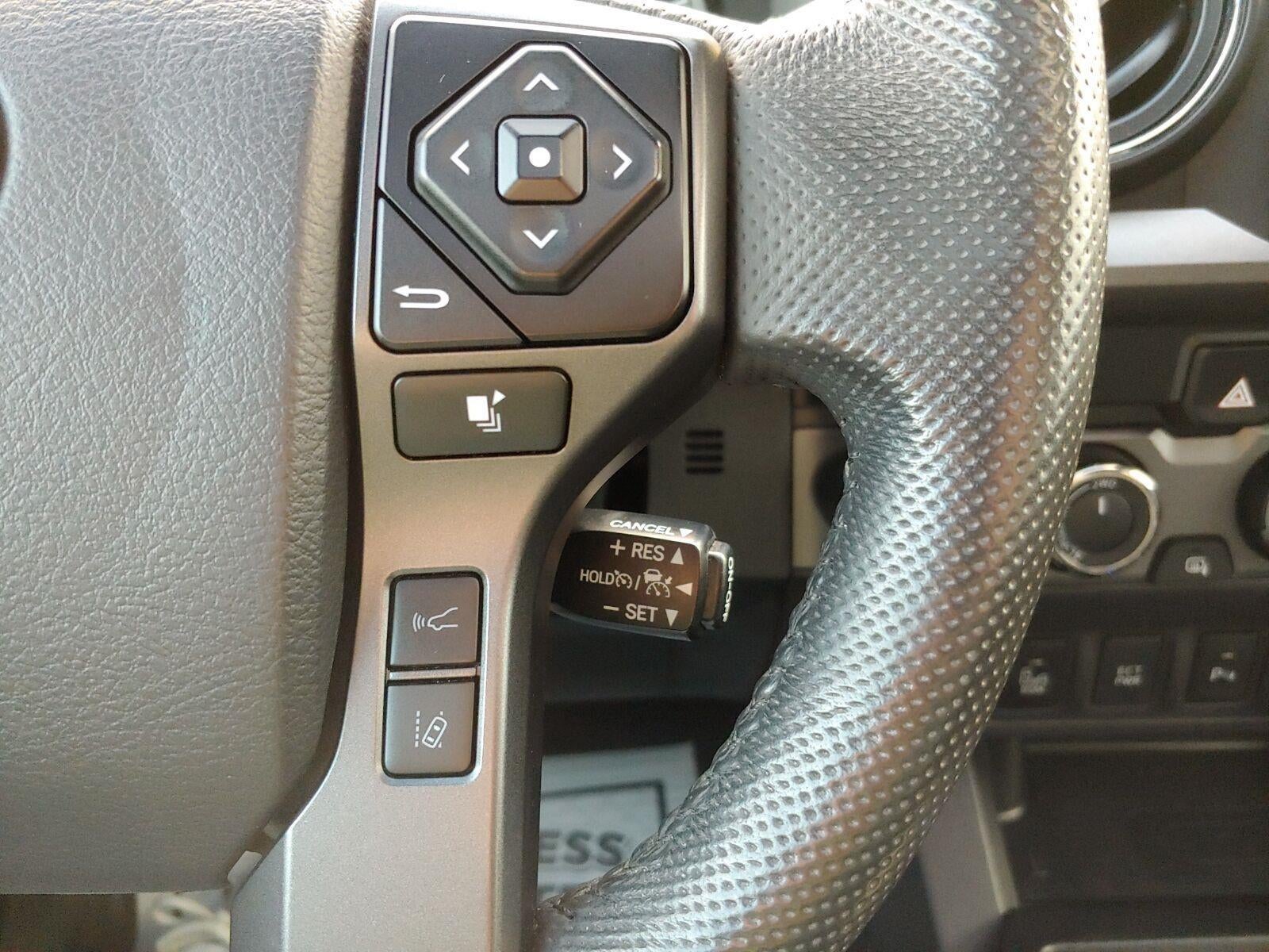 2022 Toyota Tacoma 4WD SR5