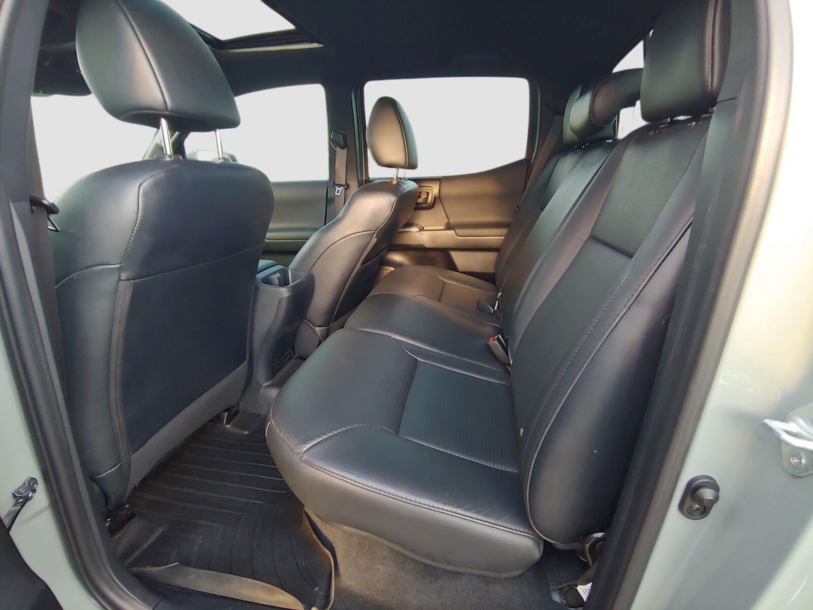2022 Toyota Tacoma 4WD SR5