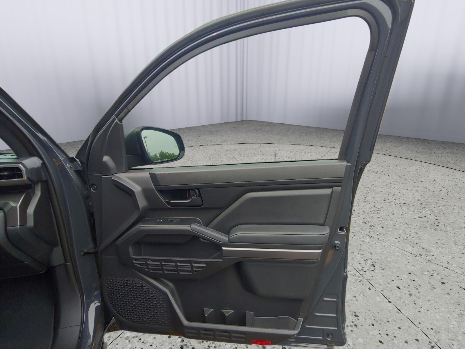 2025 Toyota Tacoma 4WD SR