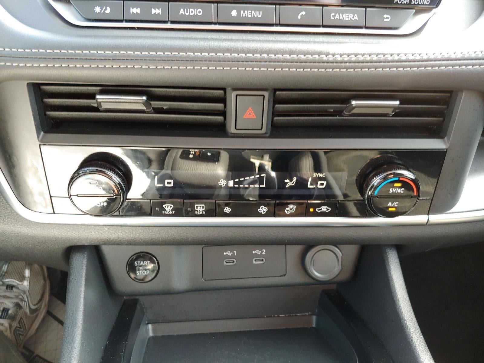 2025 Nissan Rogue SV