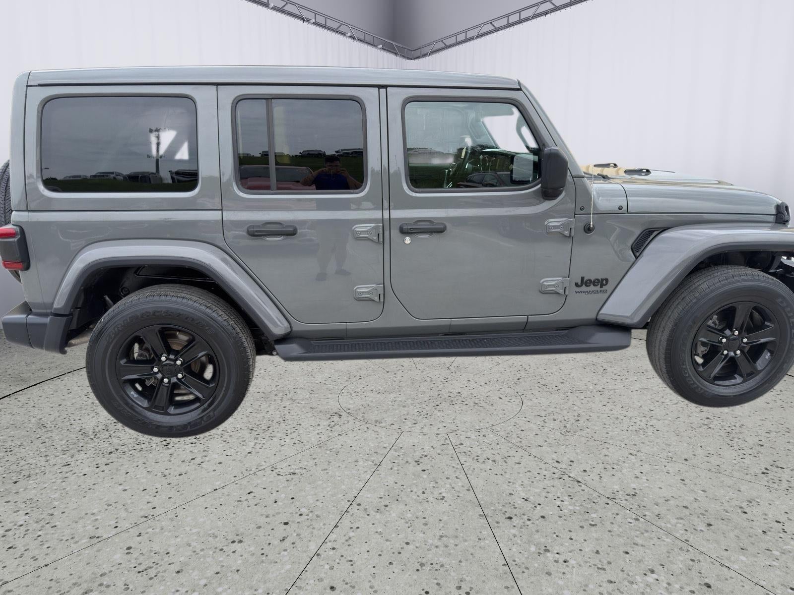 2020 Jeep Wrangler Unlimited Sahara Altitude 4x4