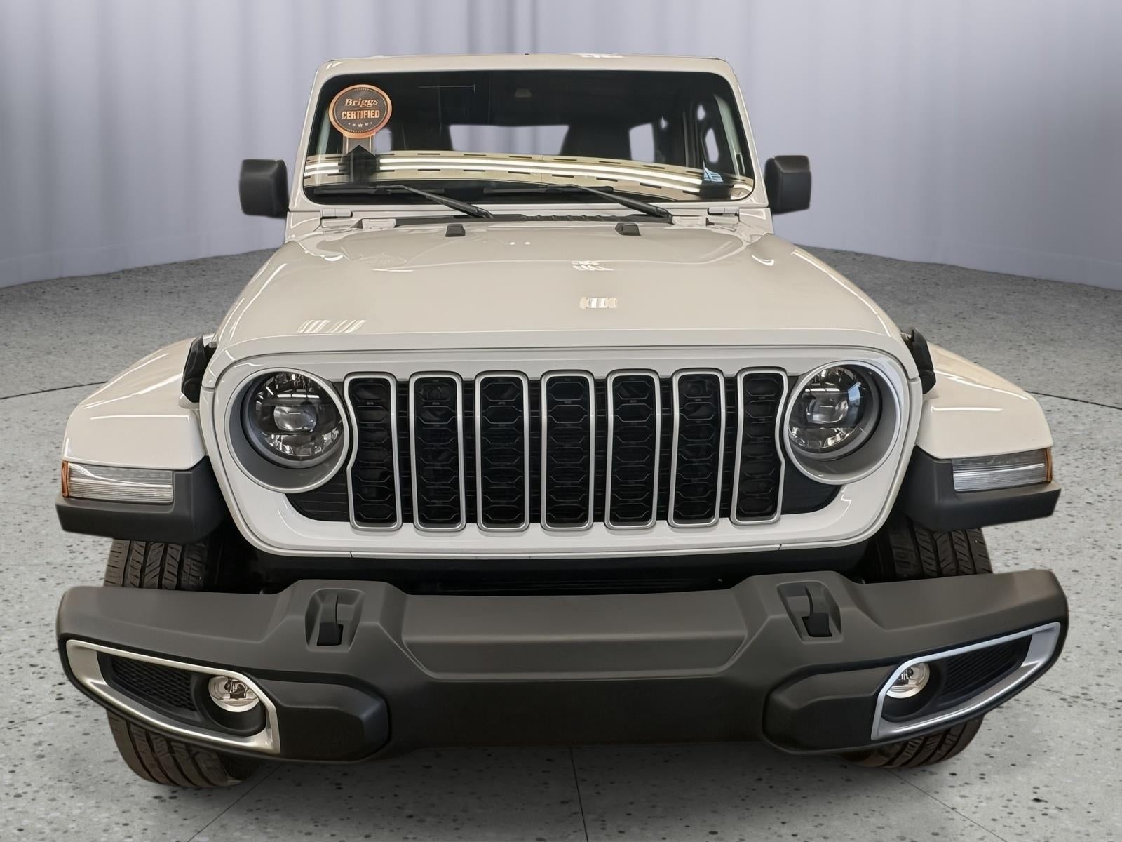 2025 Jeep Wrangler 4-Door Sahara 4x4