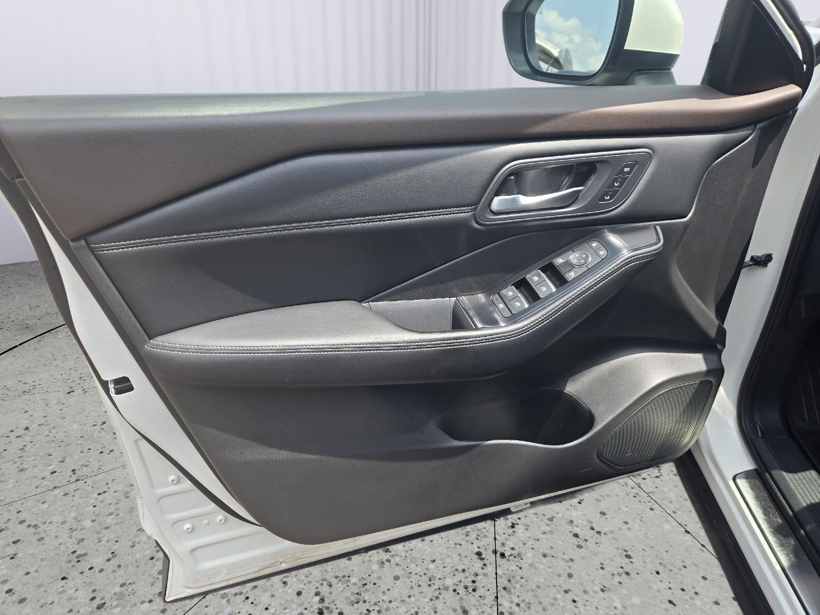 2023 Nissan Rogue SL Intelligent AWD