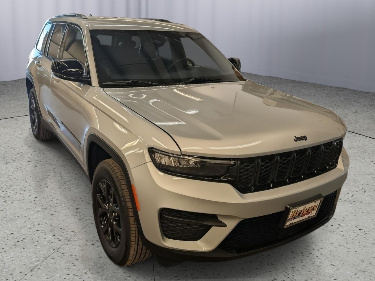 2025 Jeep Grand Cherokee Altitude 4x4