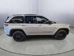 2025 Jeep Grand Cherokee Altitude 4x4