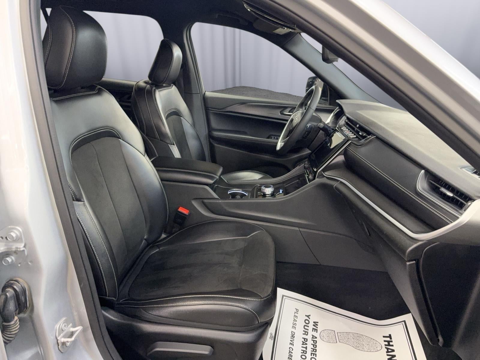 2024 Jeep Grand Cherokee L Altitude 4x4