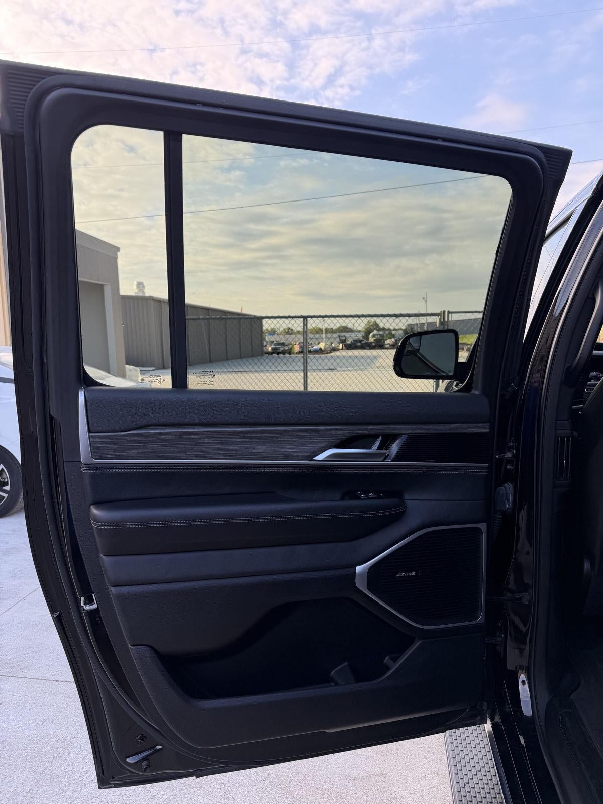 2024 Jeep Wagoneer L Series III 4x4