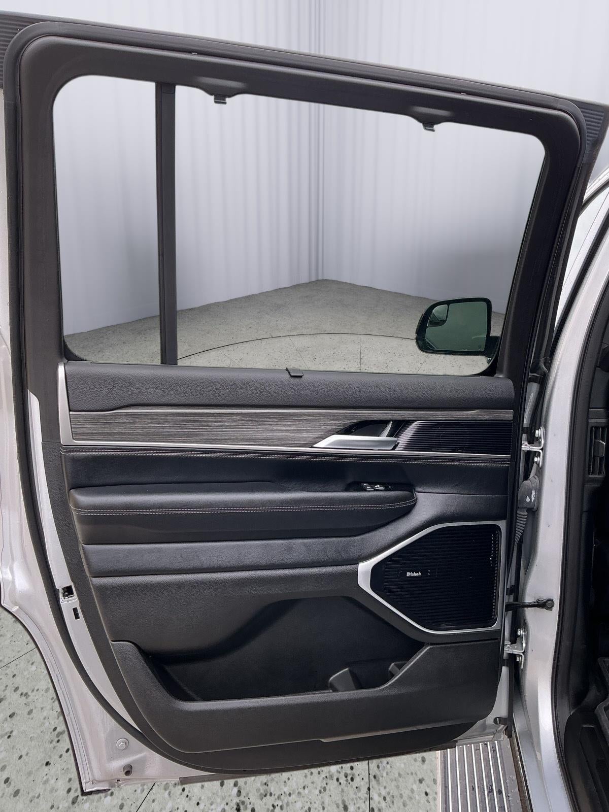 2024 Jeep Wagoneer Series III 4x4