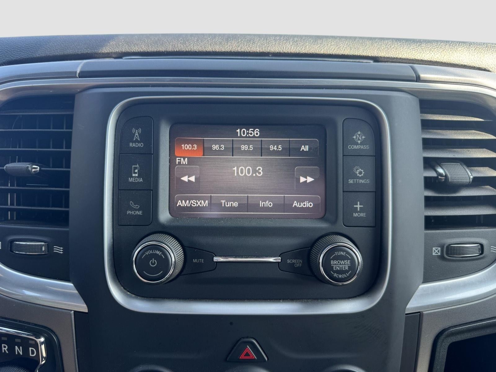 2024 RAM 1500 Classic Warlock Crew Cab 4x2 5'7' Box