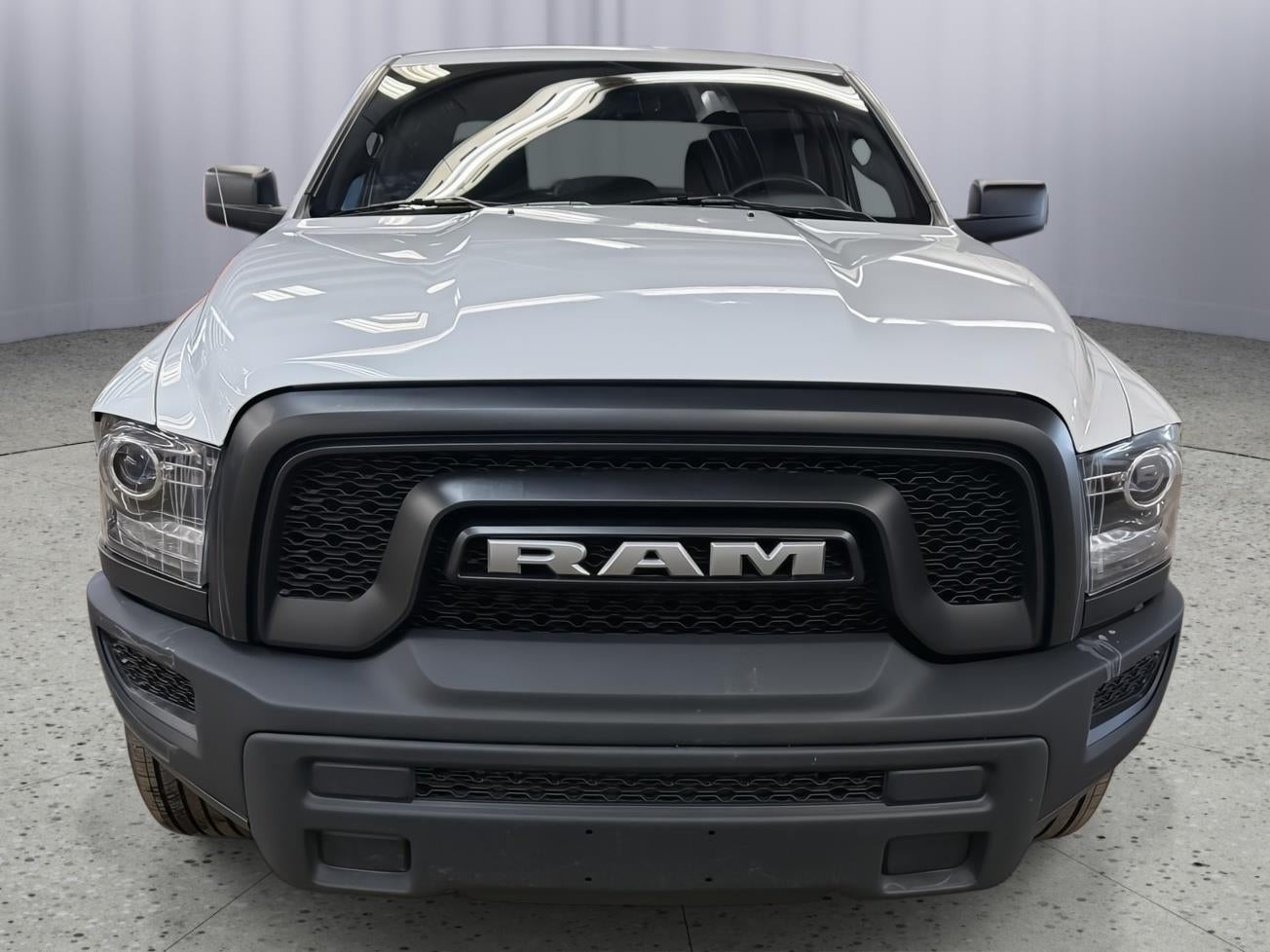 2024 RAM 1500 Classic Warlock Crew Cab 4x4 5'7' Box