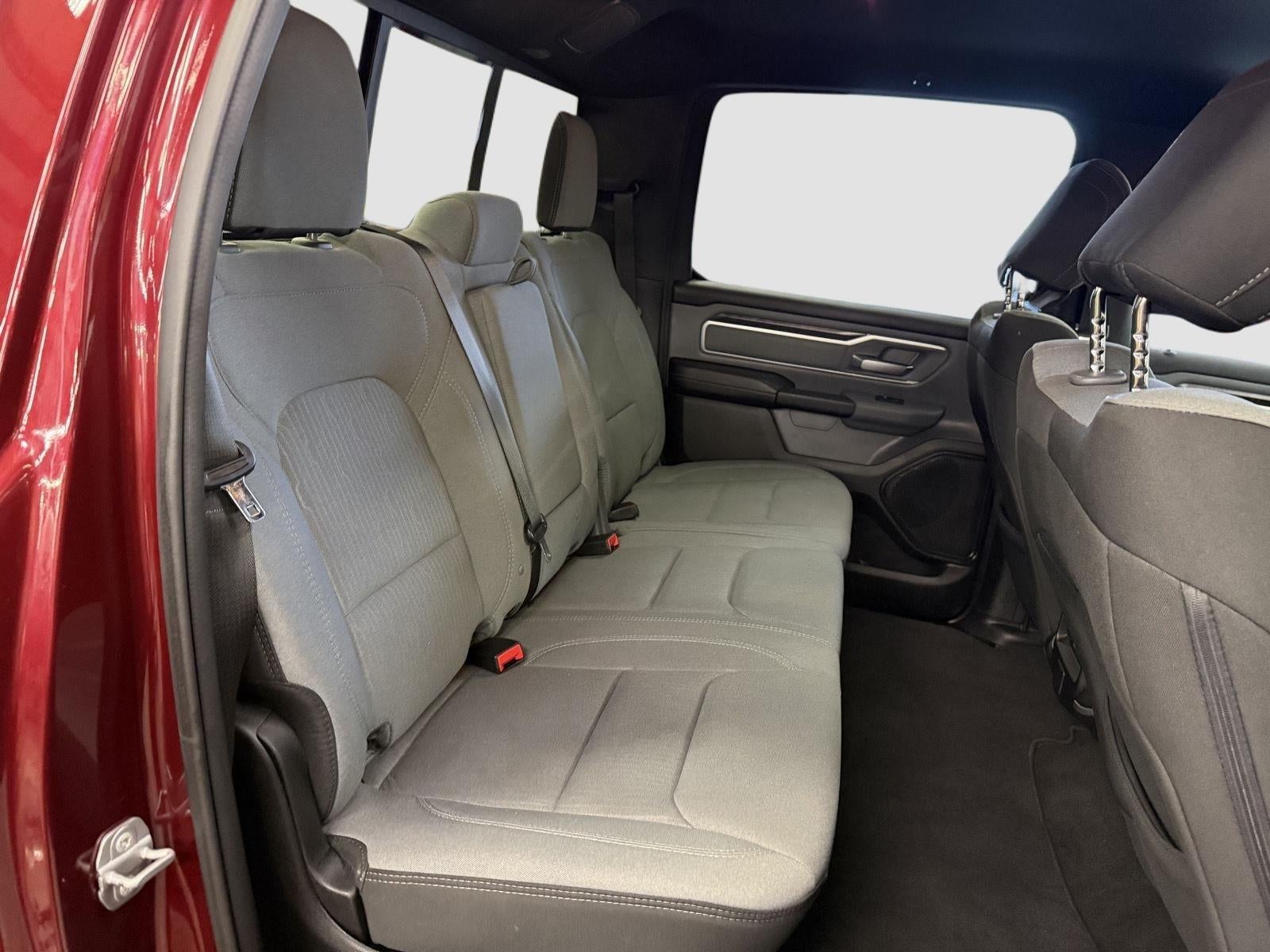 2023 RAM 1500 Big Horn Crew Cab 4x4 5'7' Box