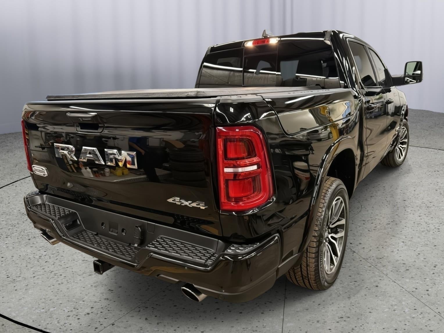 2025 RAM 1500 Limited Longhorn Crew Cab 4x4 5'7' Box