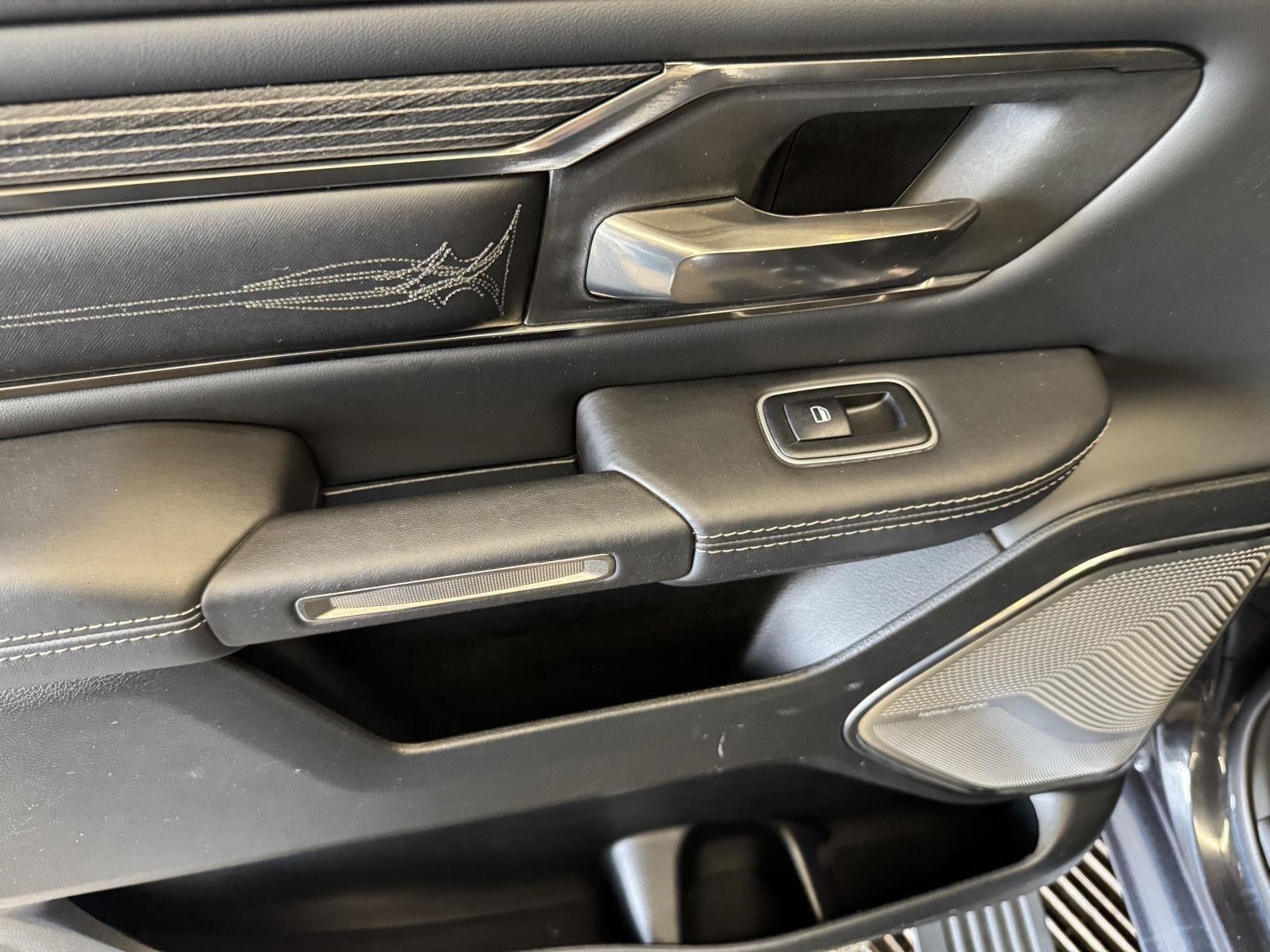 2020 RAM 1500 Limited Crew Cab 4x4 5'7' Box