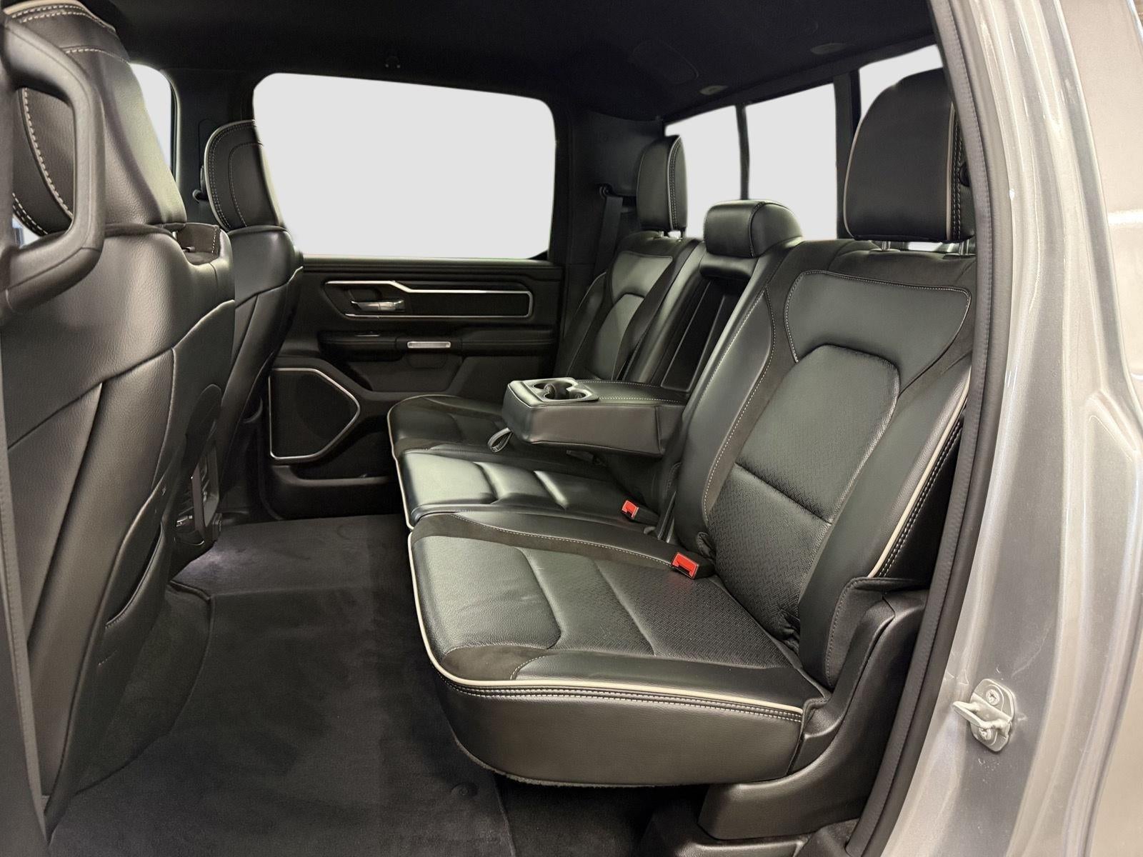 2023 RAM 1500 Laramie Crew Cab 4x4 5'7' Box