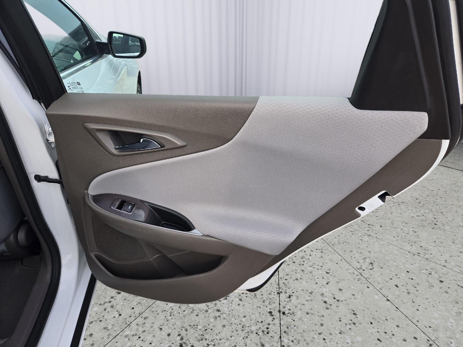 2022 Chevrolet Malibu FWD LS