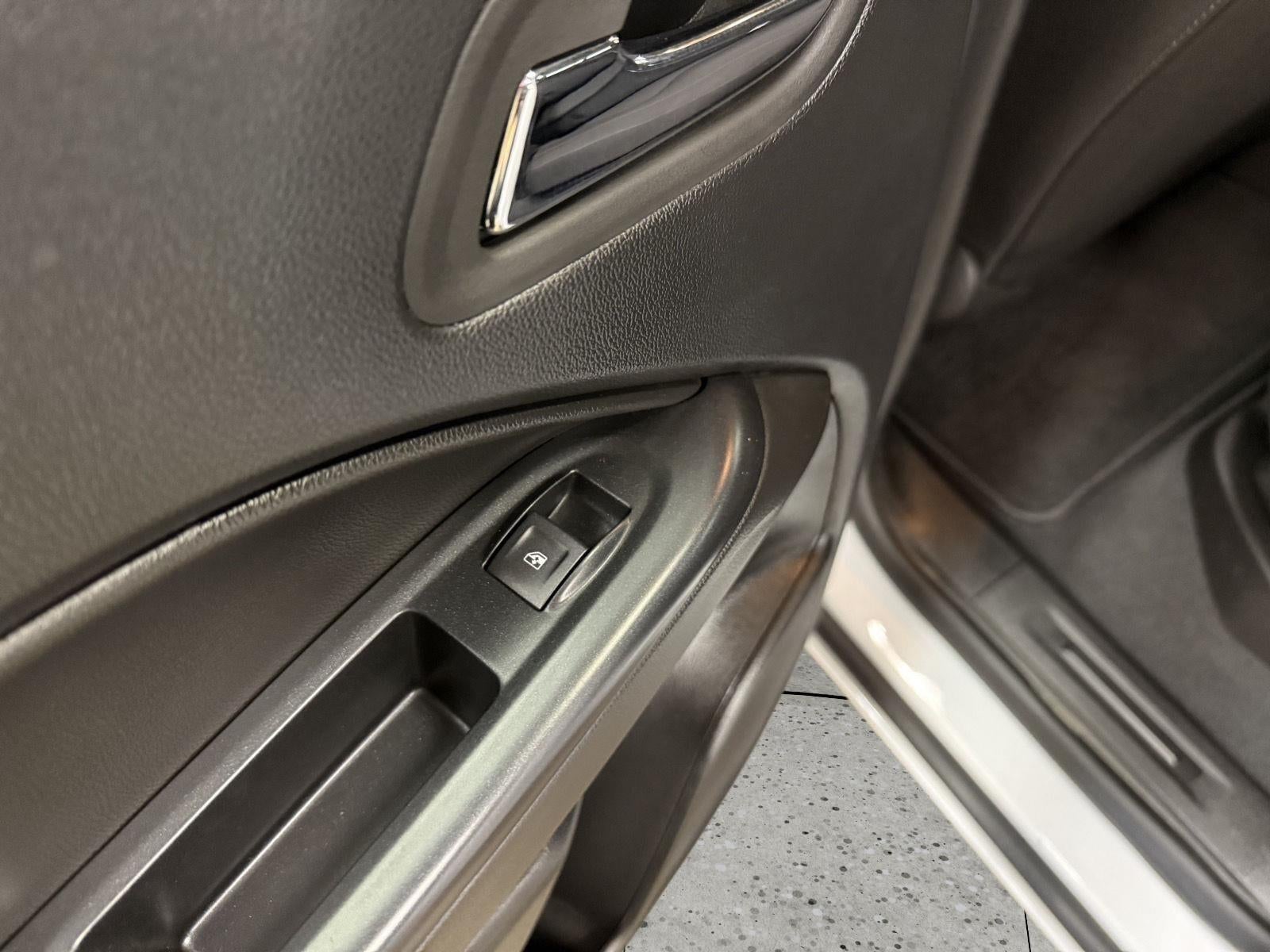 2022 Chevrolet Colorado 4WD Crew Cab Short Box LT