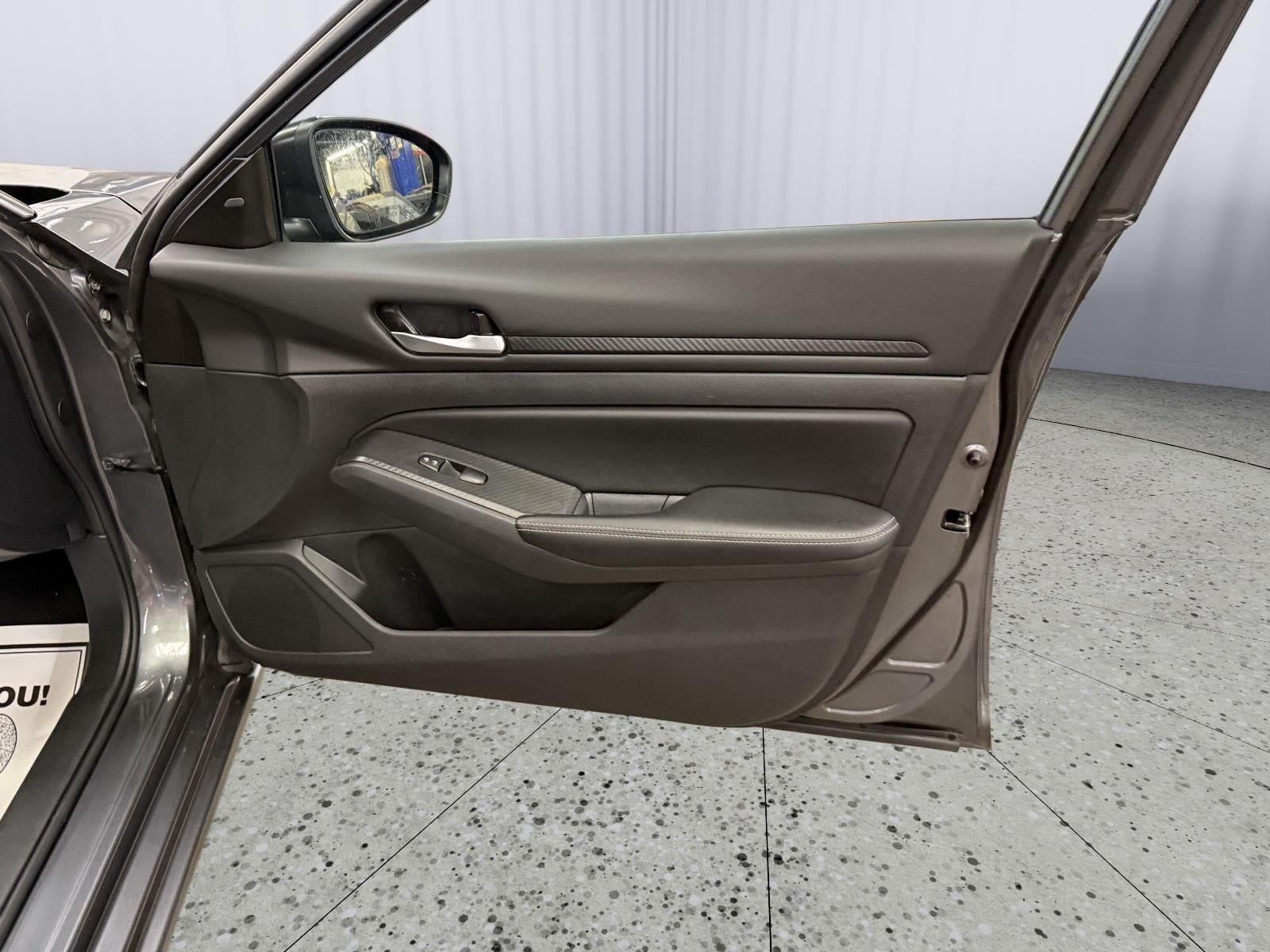 2024 Nissan Altima SV FWD