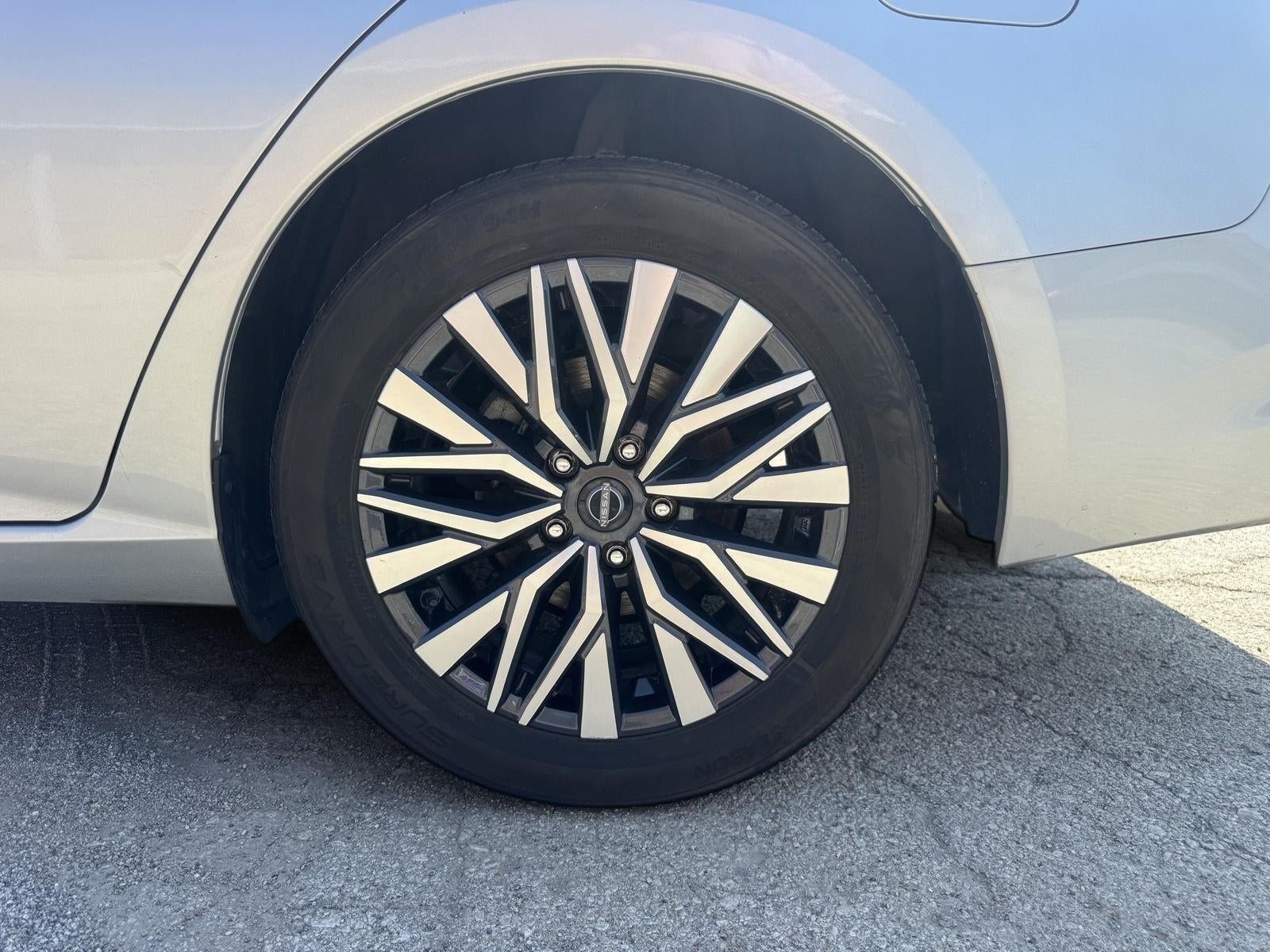 2024 Nissan Altima SV FWD