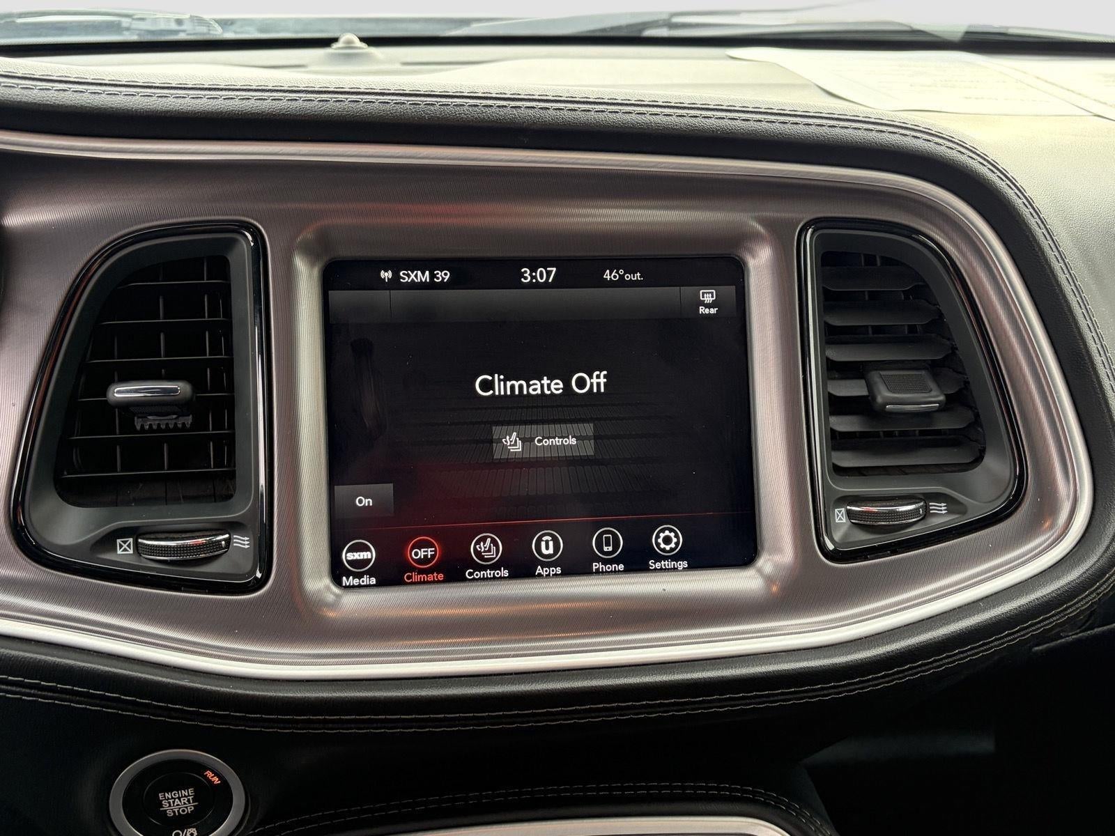 2021 Dodge Challenger SXT