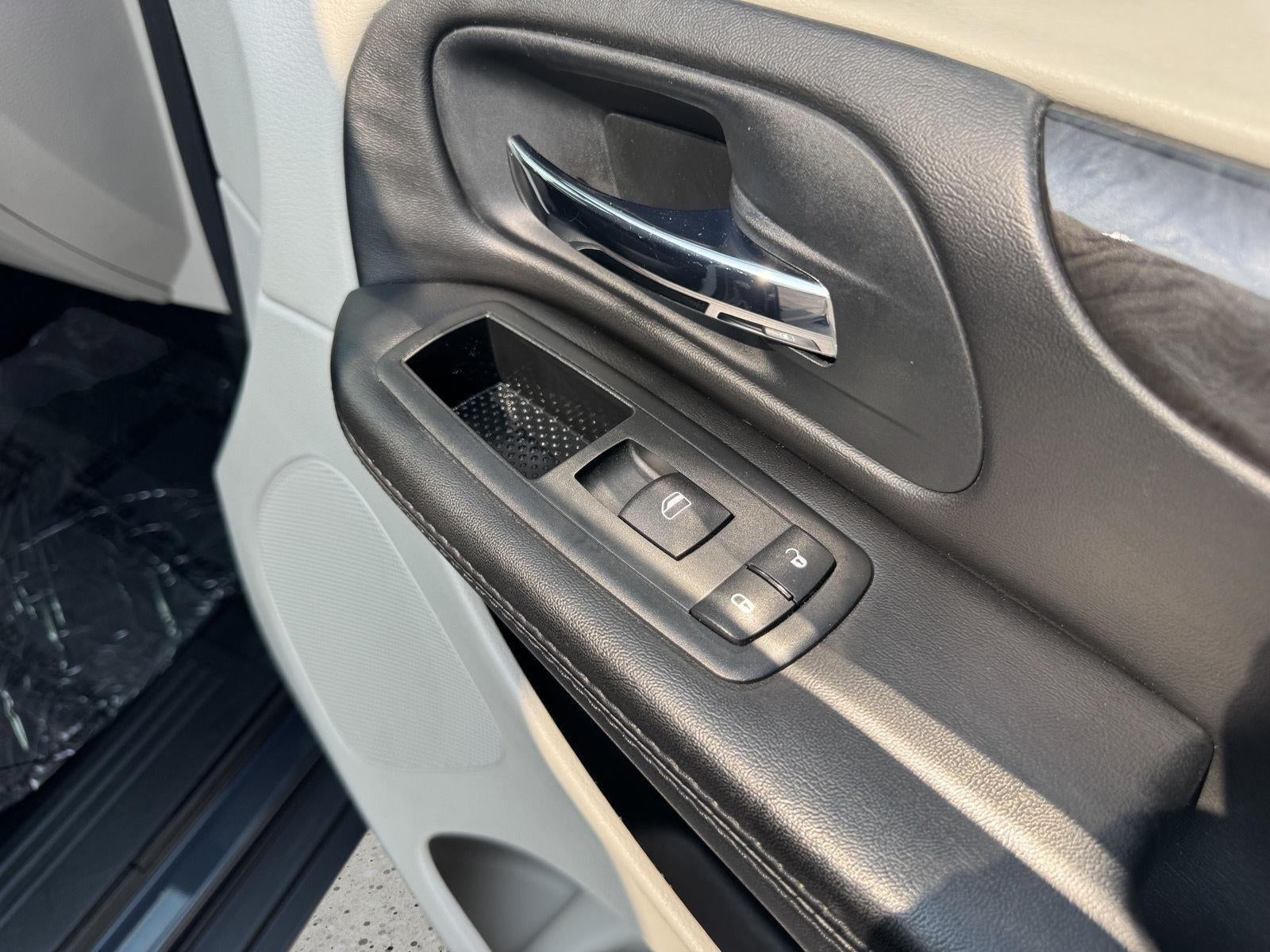2014 Dodge Grand Caravan American Value Pkg