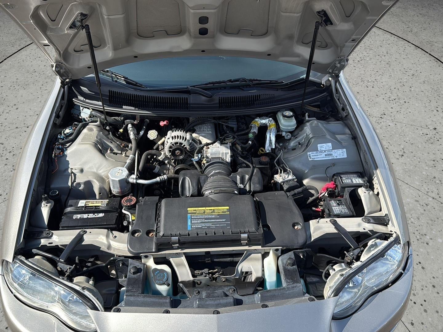 2001 Chevrolet Camaro Base