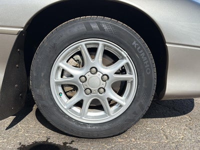 2001 Chevrolet Camaro Base