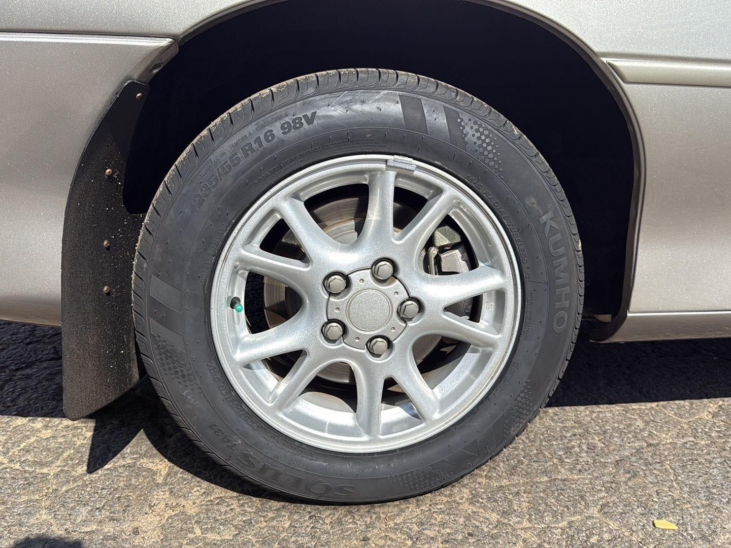 2001 Chevrolet Camaro Base