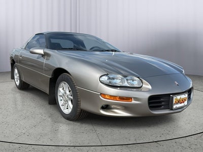2001 Chevrolet Camaro Base