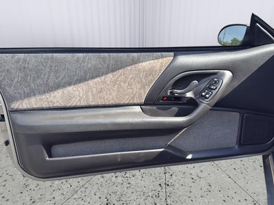 2001 Chevrolet Camaro Base