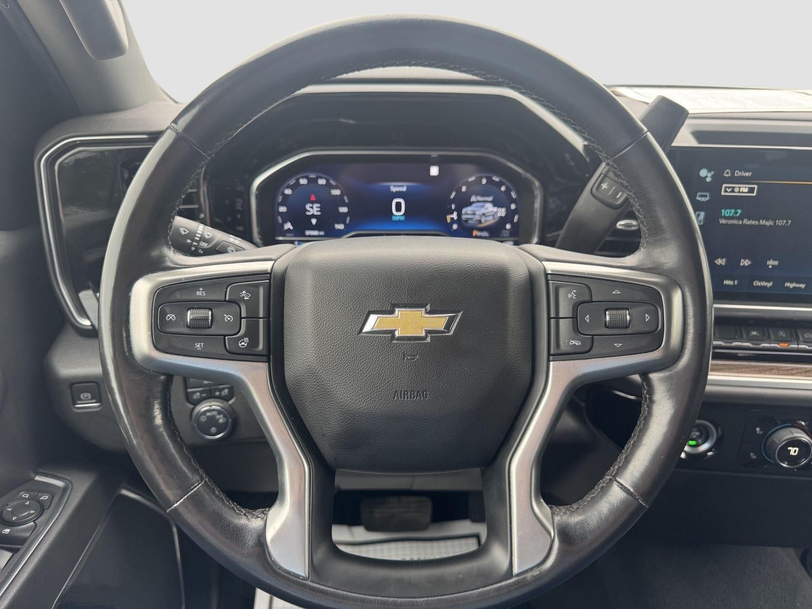 2023 Chevrolet Silverado 1500 4WD Crew Cab Standard Bed LT