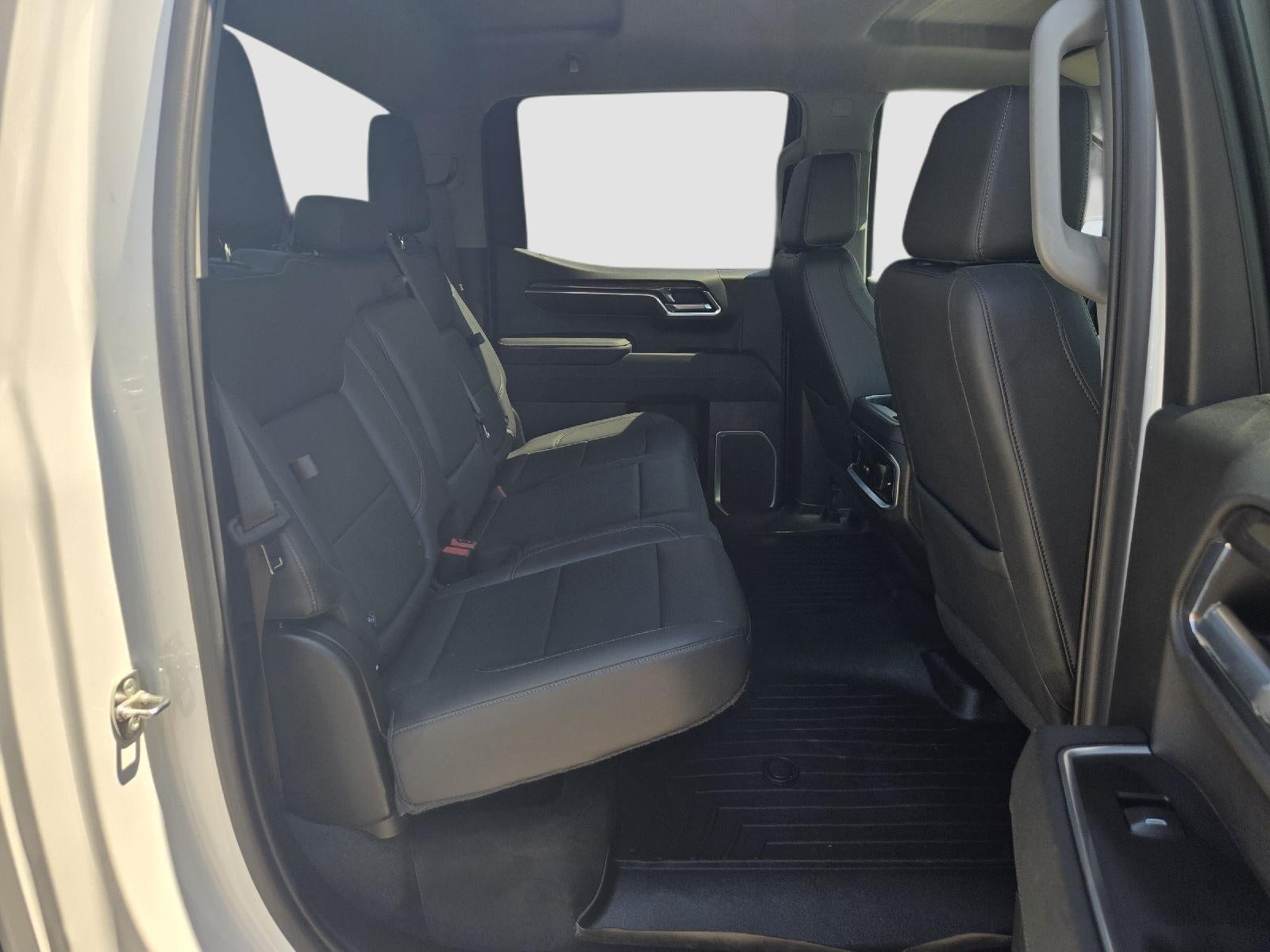 2023 Chevrolet Silverado 1500 4WD Crew Cab Short Bed LTZ