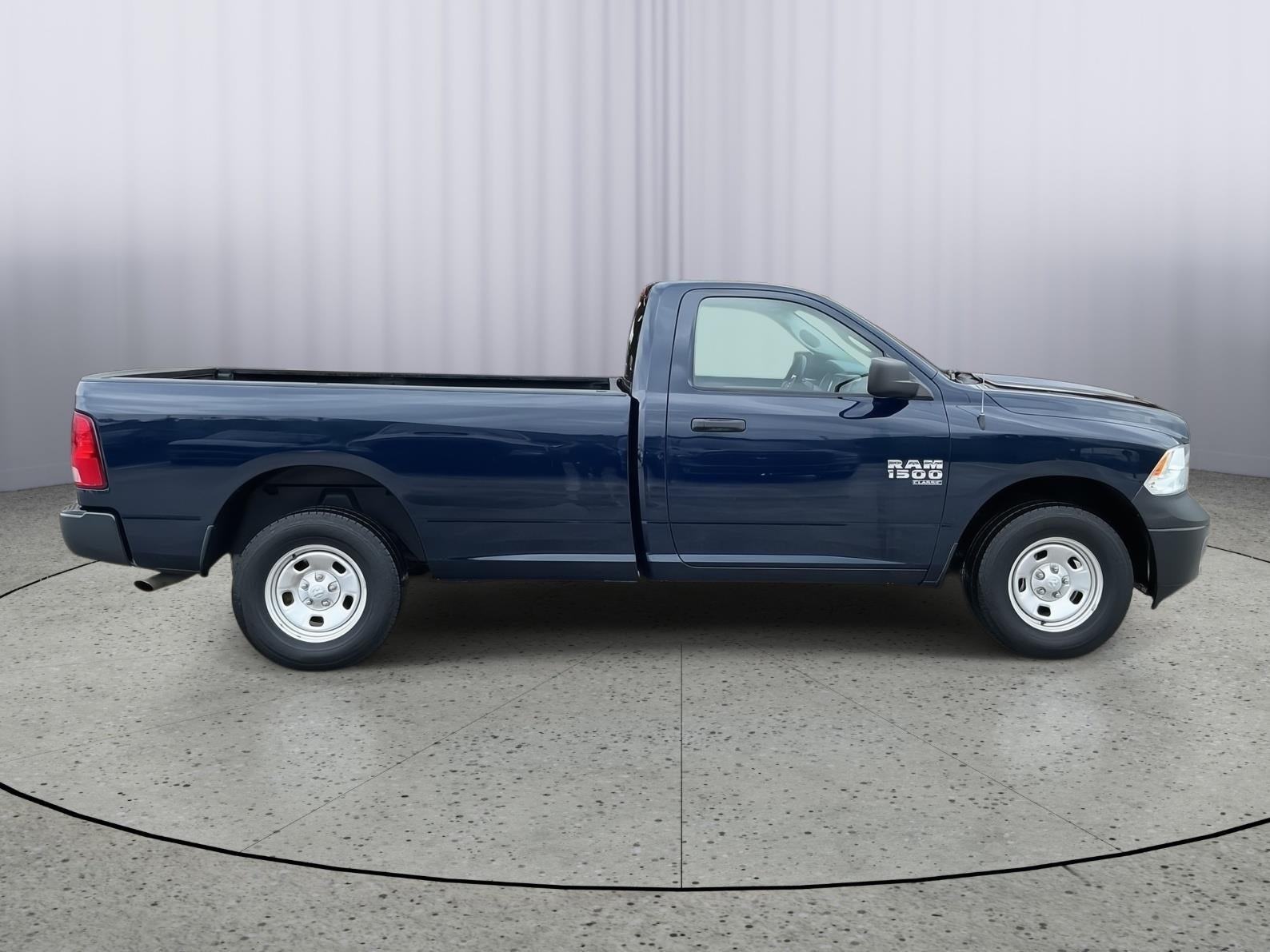 2019 RAM 1500 Classic Tradesman Regular Cab 4x4 8' Box