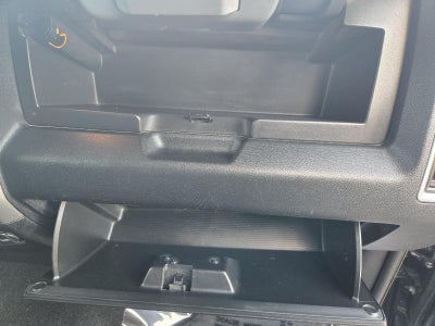2017 RAM 1500 Big Horn Crew Cab 4x4 5'7' Box
