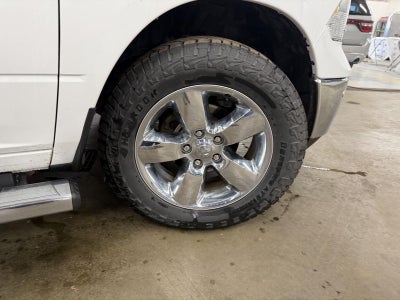 2017 RAM 1500 Big Horn Crew Cab 4x4 5'7' Box