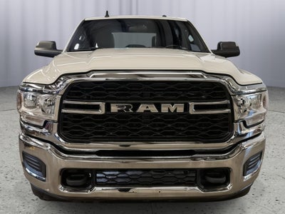 2022 RAM 2500 Tradesman Crew Cab 4x4 8' Box