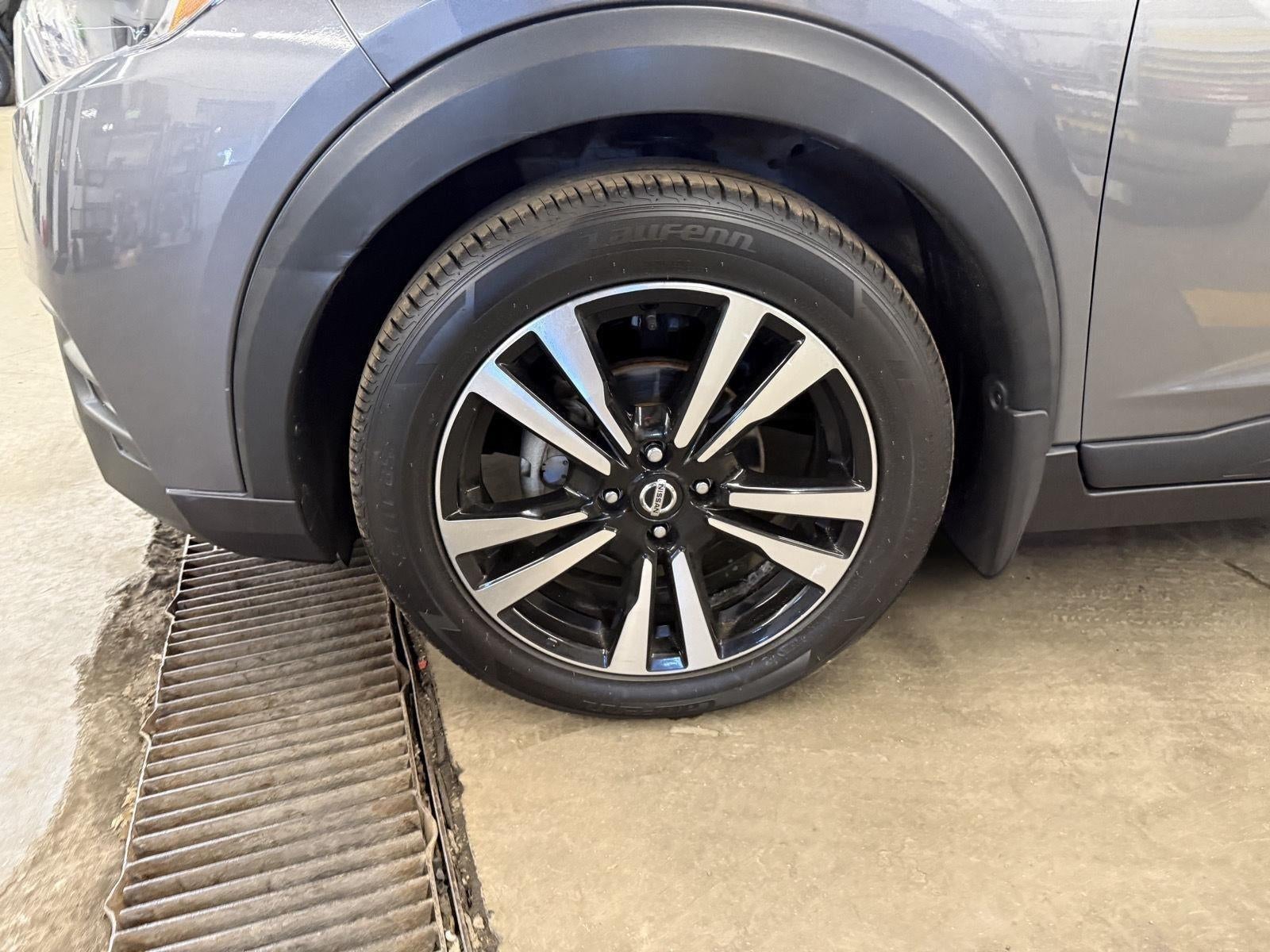 2020 Nissan Kicks SV Xtronic CVT