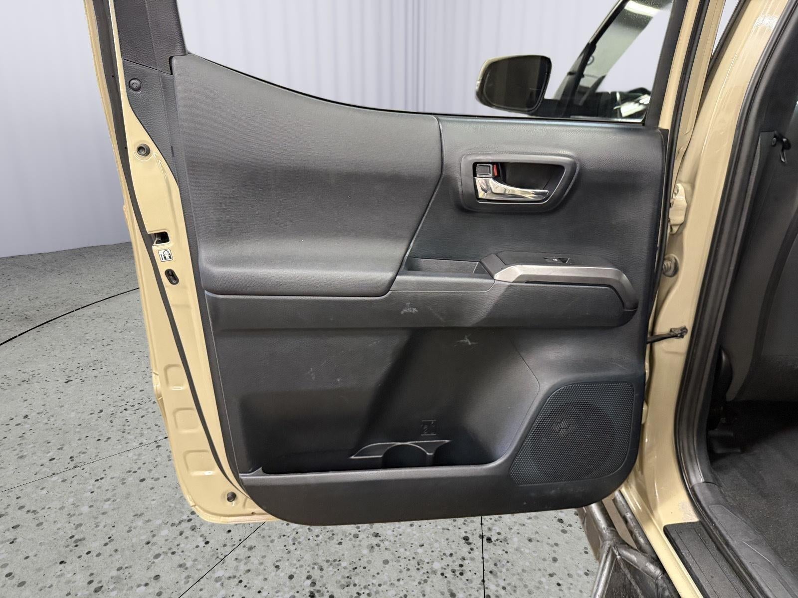 2017 Toyota Tacoma TRD Sport