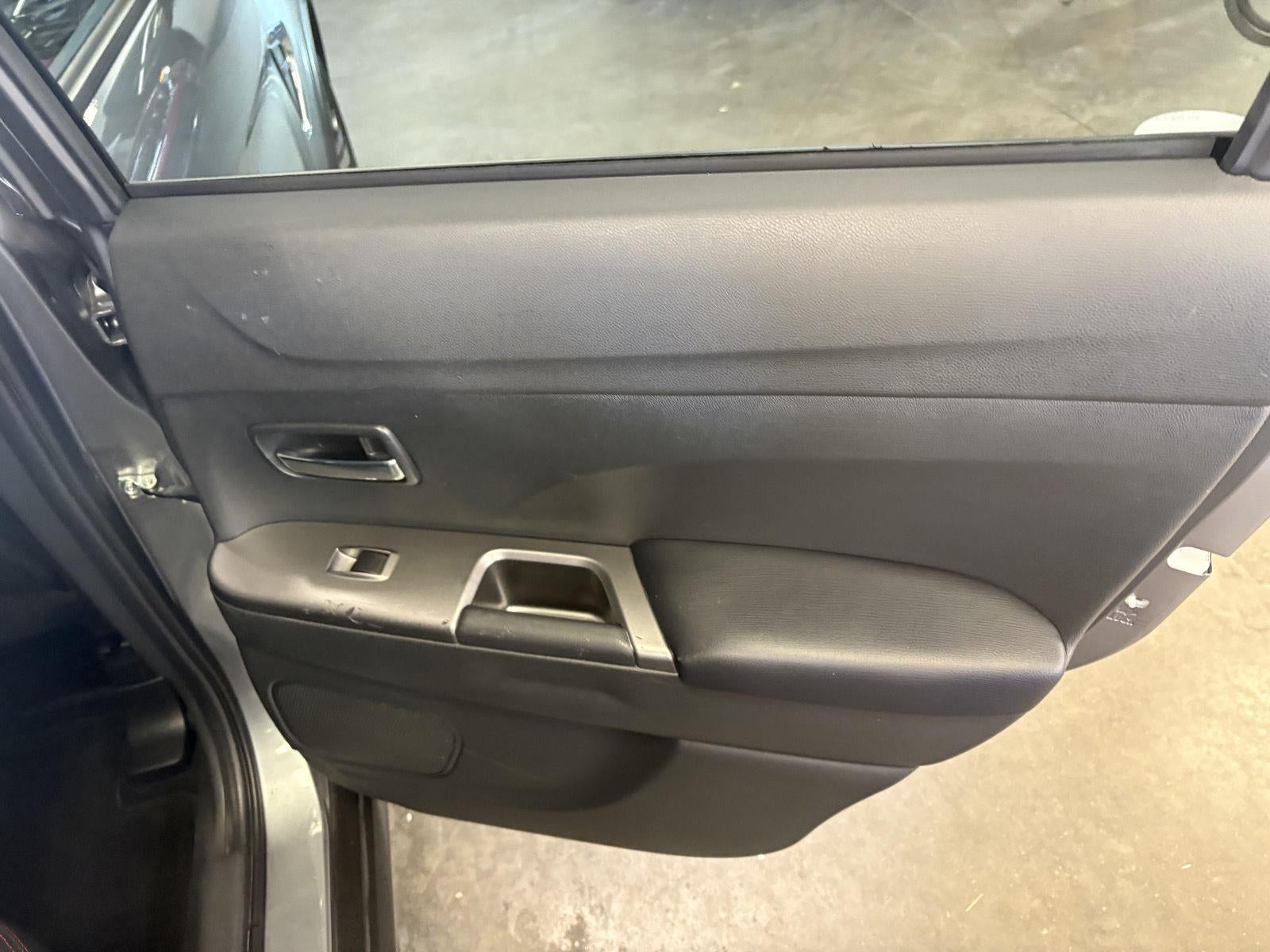 2024 Mitsubishi Outlander Sport Base