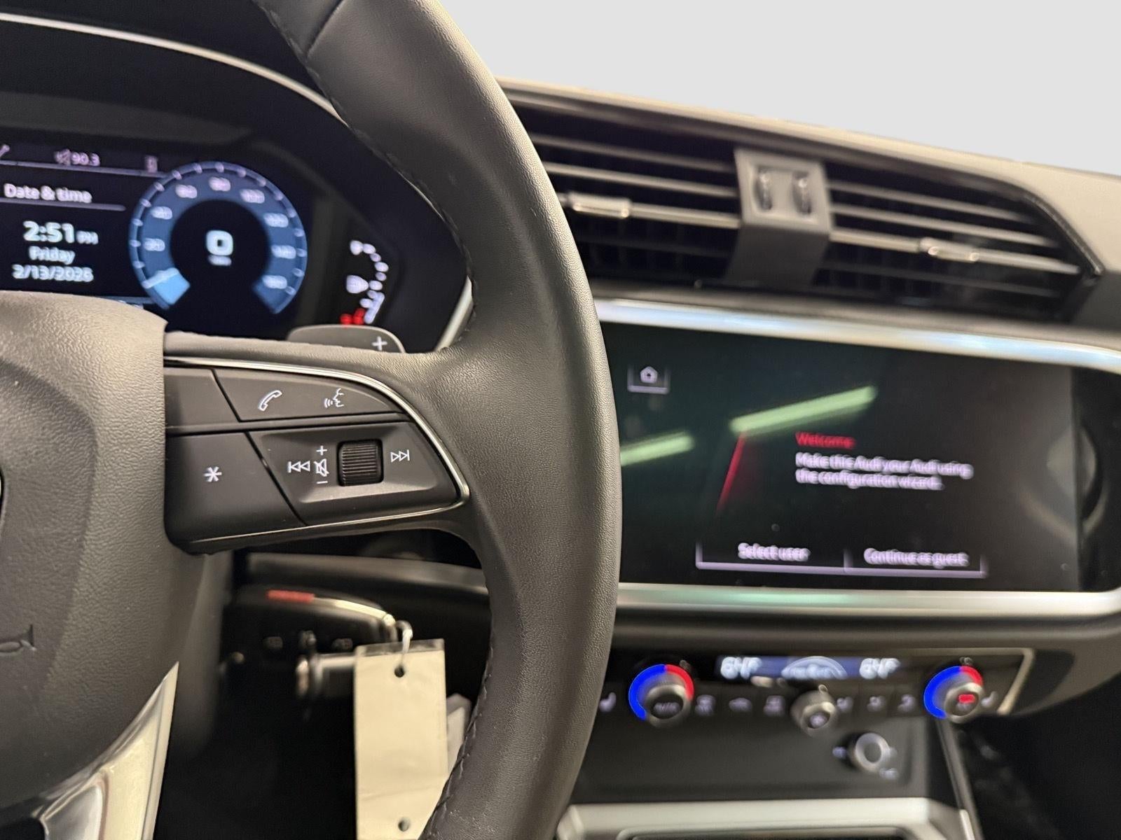 2025 Audi Q3 Premium 45 TFSI S line quattro Tiptronic