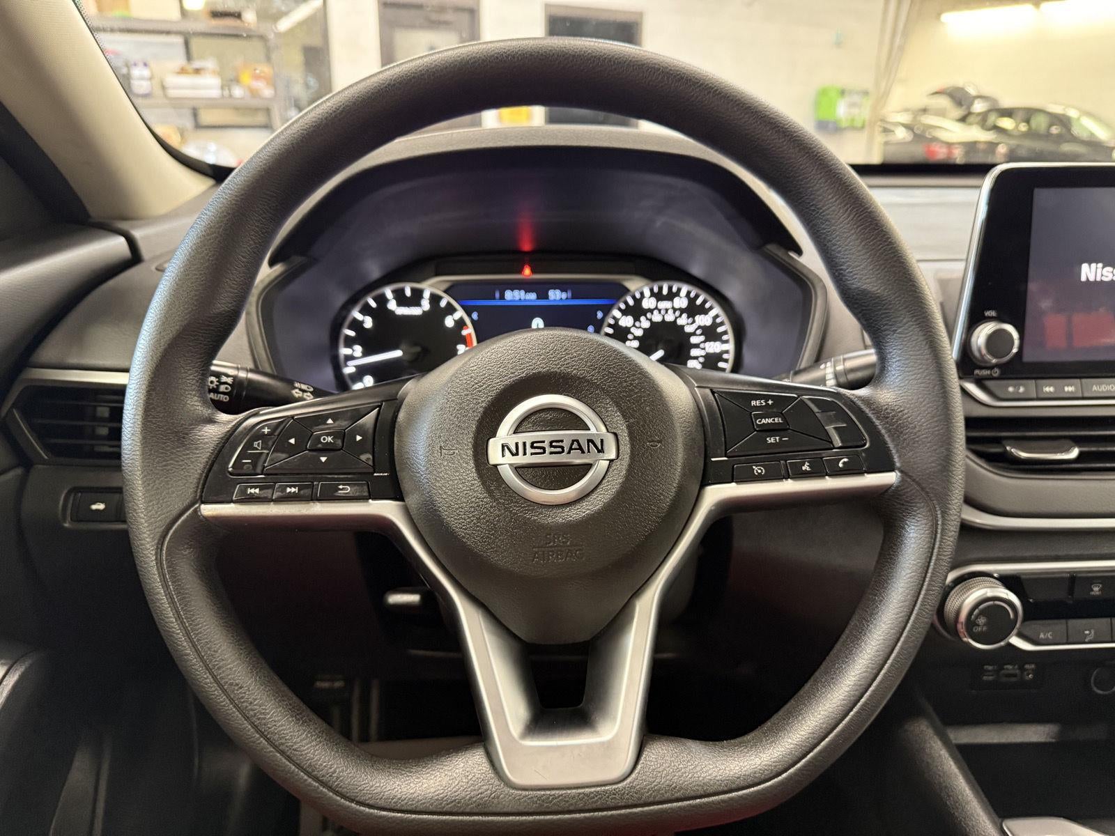 2022 Nissan Altima 2.5 SV